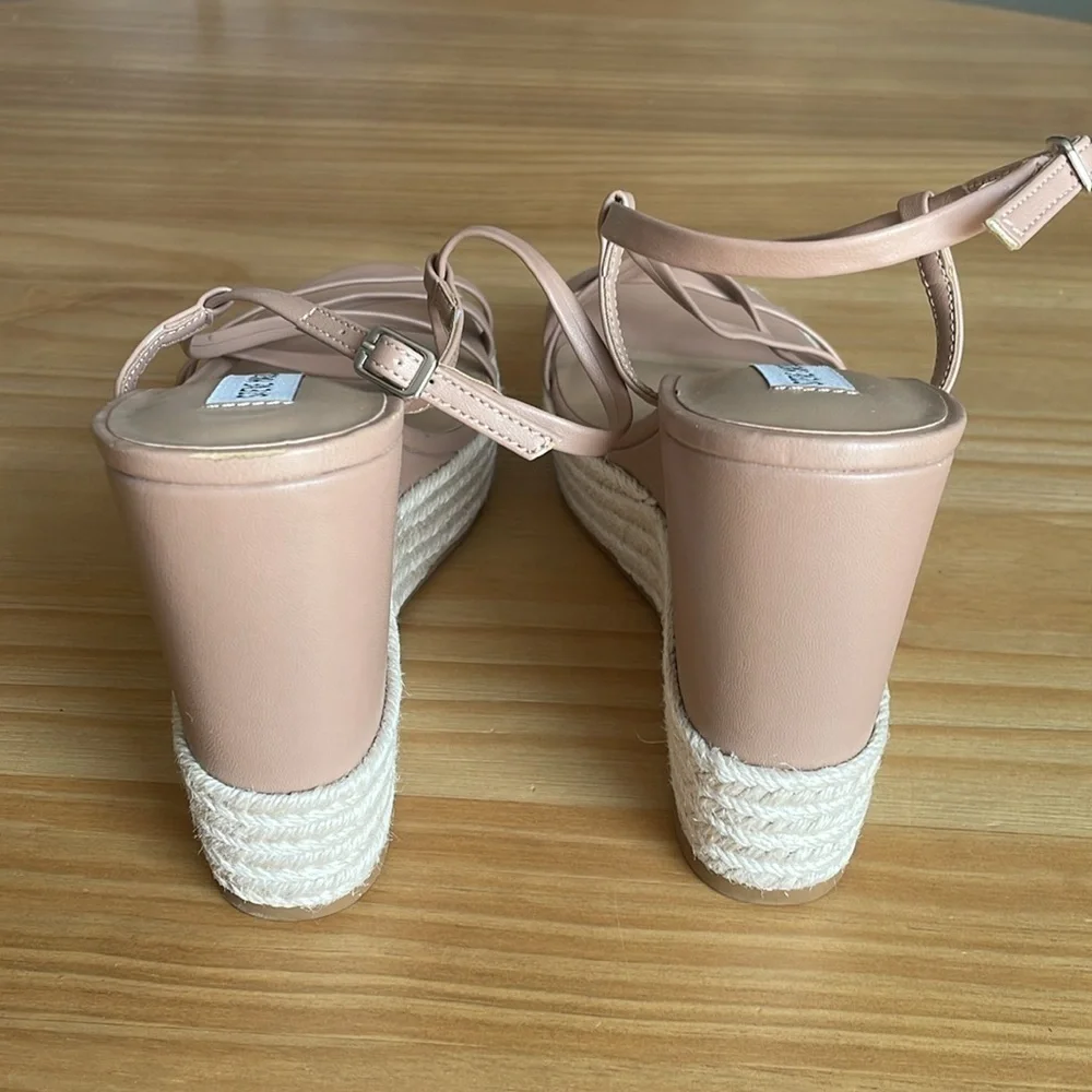 NWOB Steve‎ Madden Whitlee Wedge